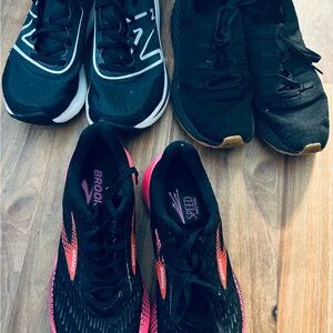 3 pair of good used condition running shoes.